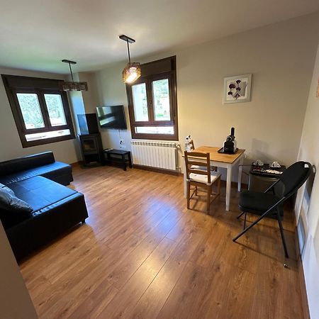 Hostal La Cuna del Sella Oseja de Sajambre Esterno foto