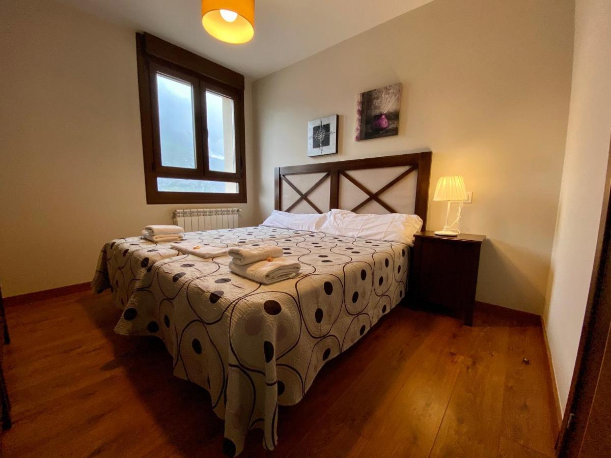 Hostal La Cuna del Sella Oseja de Sajambre Esterno foto