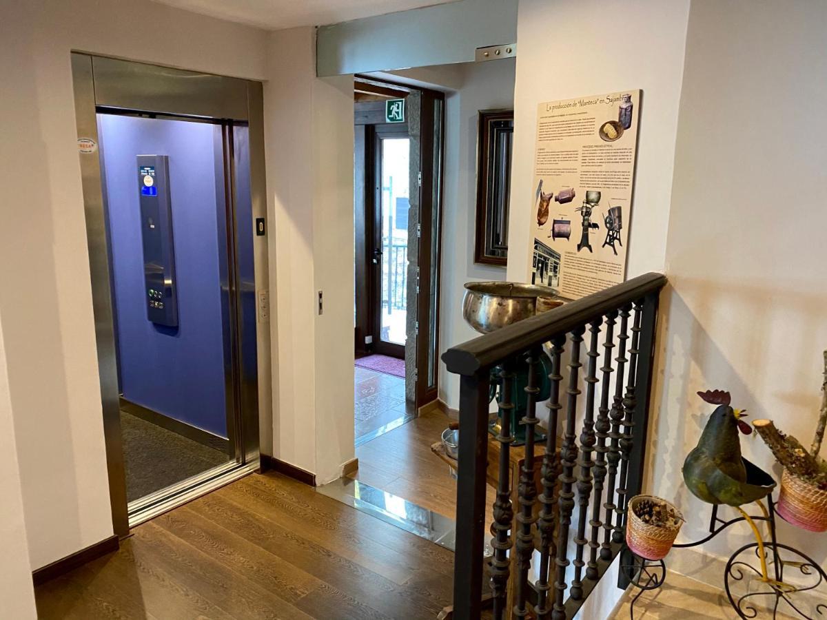 Hostal La Cuna del Sella Oseja de Sajambre Esterno foto