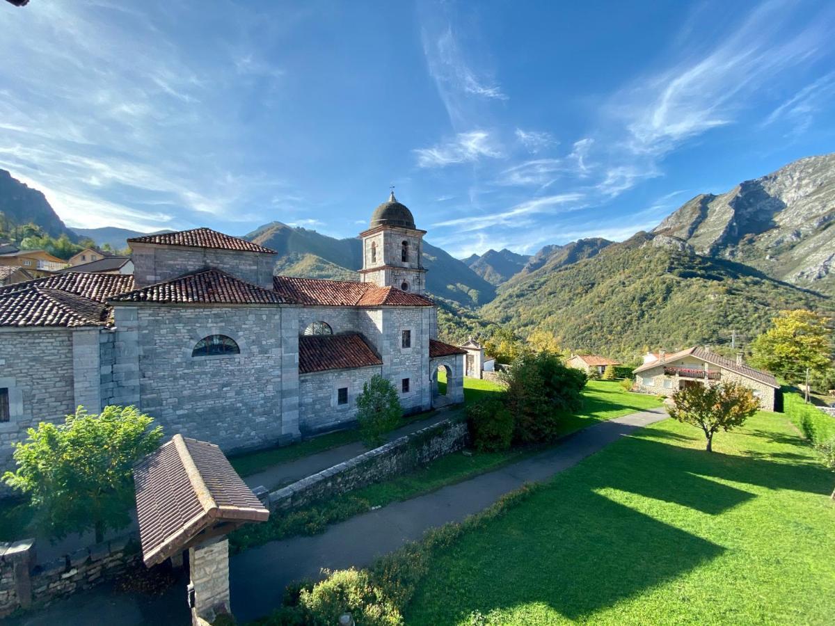Hostal La Cuna del Sella Oseja de Sajambre Esterno foto