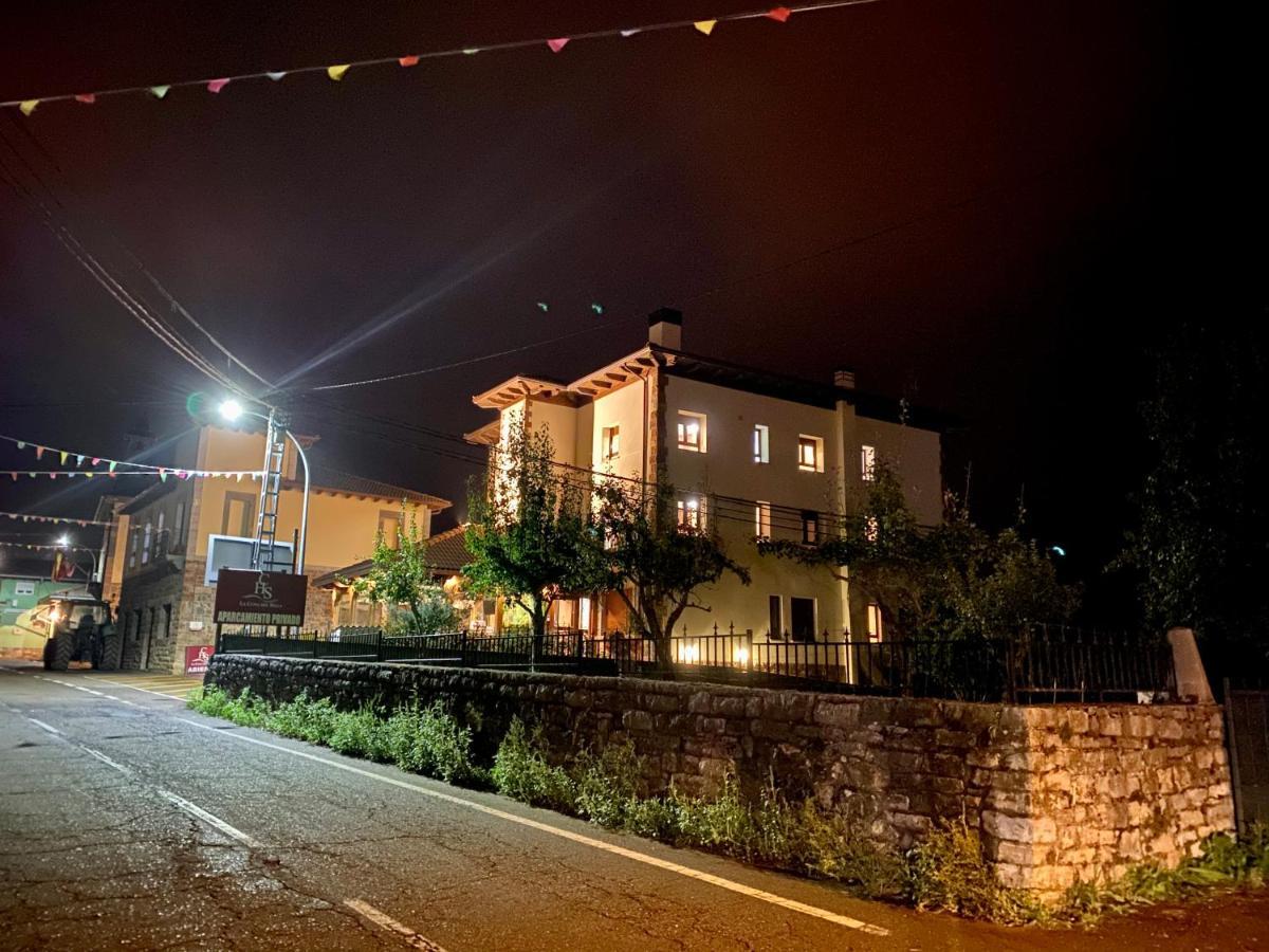 Hostal La Cuna del Sella Oseja de Sajambre Esterno foto