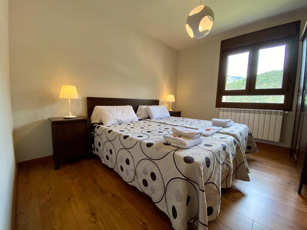Hostal La Cuna del Sella Oseja de Sajambre Esterno foto